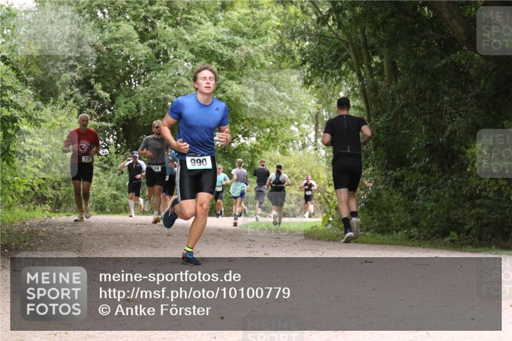 30.08.2026 - Elbe Triathlon Hamburg Antke Förster http://msf.ph/oto/10100779 30.08.2026 11:12:36 Laufen 737, 74, 990 meine-sportfotos.de