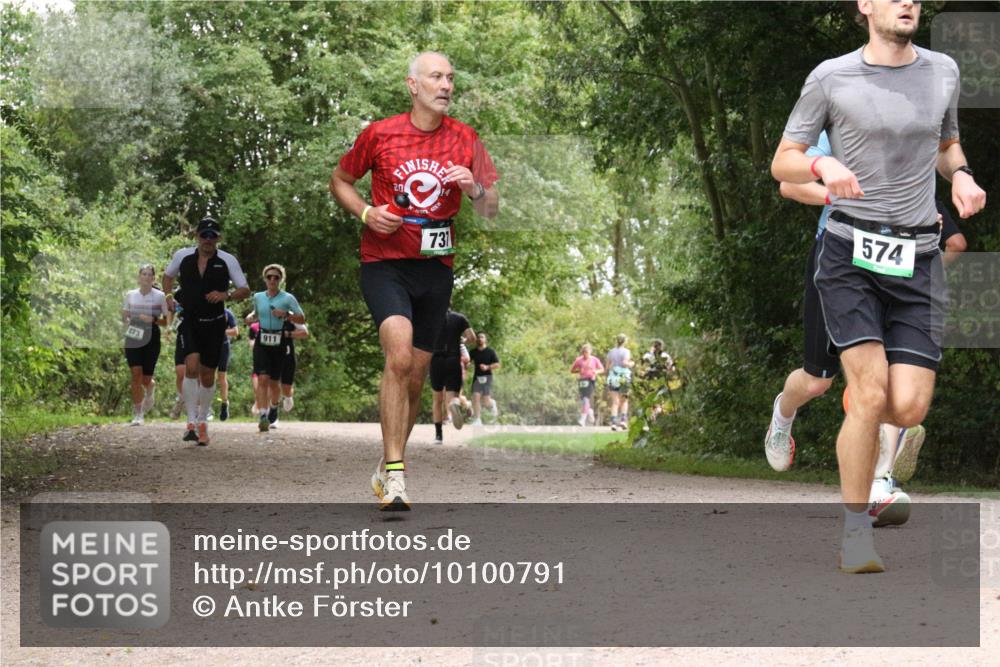 30.08.2026 - Elbe Triathlon Hamburg Antke Förster http://msf.ph/oto/10100791 30.08.2026 11:12:42 Laufen 873, 911, 20, 42, 731, 574 meine-sportfotos.de