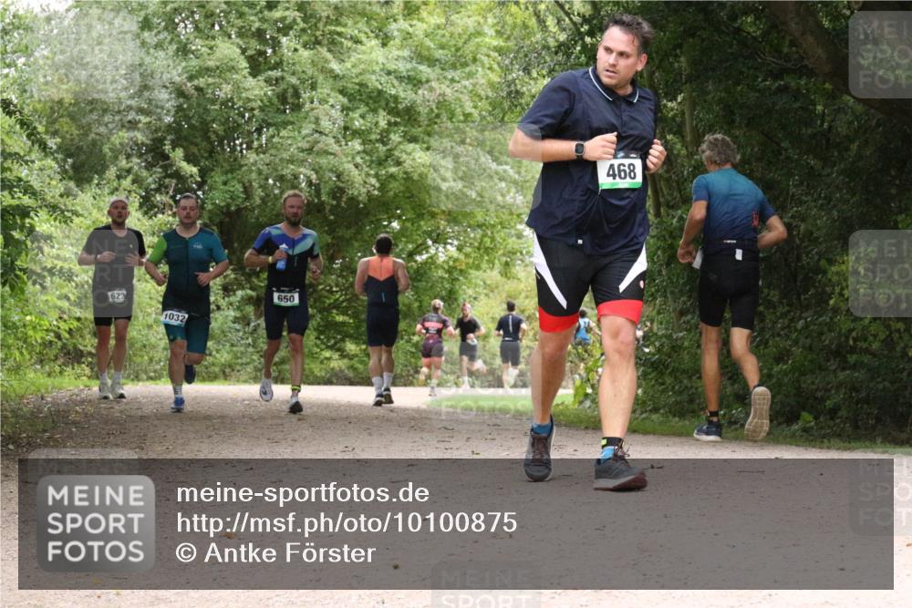 30.08.2026 - Elbe Triathlon Hamburg Antke Förster http://msf.ph/oto/10100875 30.08.2026 11:13:22 Laufen 623, 1032, 650, 468 meine-sportfotos.de