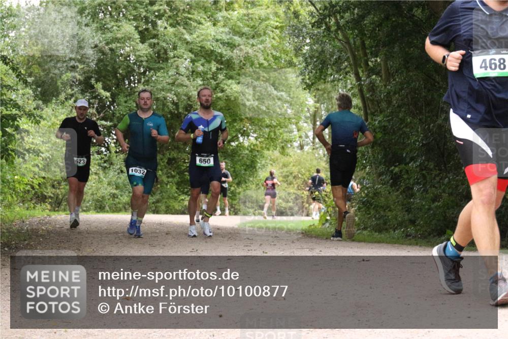 30.08.2026 - Elbe Triathlon Hamburg Antke Förster http://msf.ph/oto/10100877 30.08.2026 11:13:23 Laufen 623, 1032, 650, 468 meine-sportfotos.de