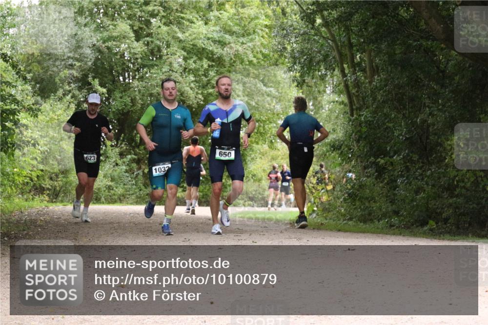 30.08.2026 - Elbe Triathlon Hamburg Antke Förster http://msf.ph/oto/10100879 30.08.2026 11:13:24 Laufen 623, 1032, 650 meine-sportfotos.de