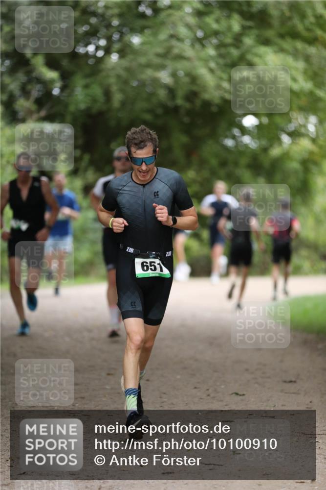 30.08.2026 - Elbe Triathlon Hamburg Antke Förster http://msf.ph/oto/10100910 30.08.2026 11:10:49 Laufen 238, 651, 3 meine-sportfotos.de