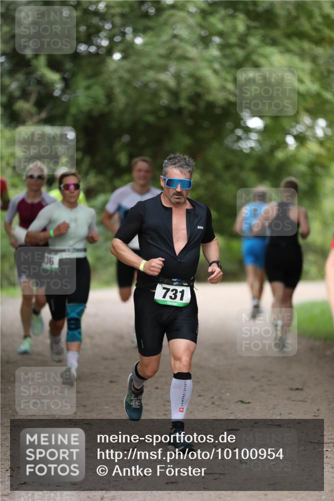 30.08.2026 - Elbe Triathlon Hamburg Antke Förster http://msf.ph/oto/10100954 30.08.2026 11:11:15 Laufen 06, 731, 2 meine-sportfotos.de
