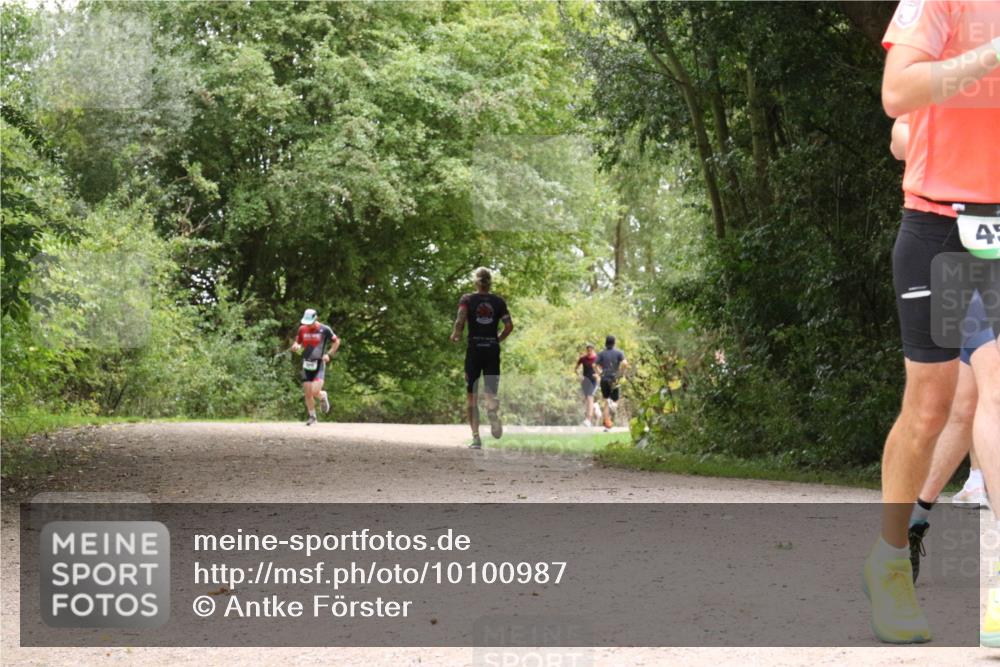 30.08.2026 - Elbe Triathlon Hamburg Antke Förster http://msf.ph/oto/10100987 30.08.2026 11:14:31 Laufen 45 meine-sportfotos.de