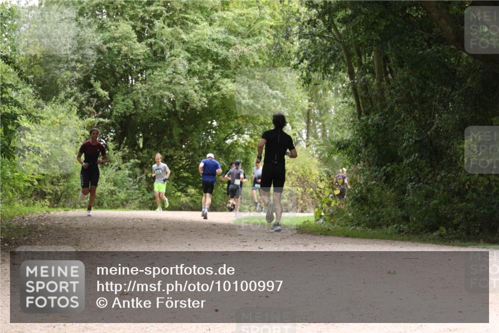 30.08.2026 - Elbe Triathlon Hamburg Antke Förster http://msf.ph/oto/10100997 30.08.2026 11:14:41 Laufen  meine-sportfotos.de