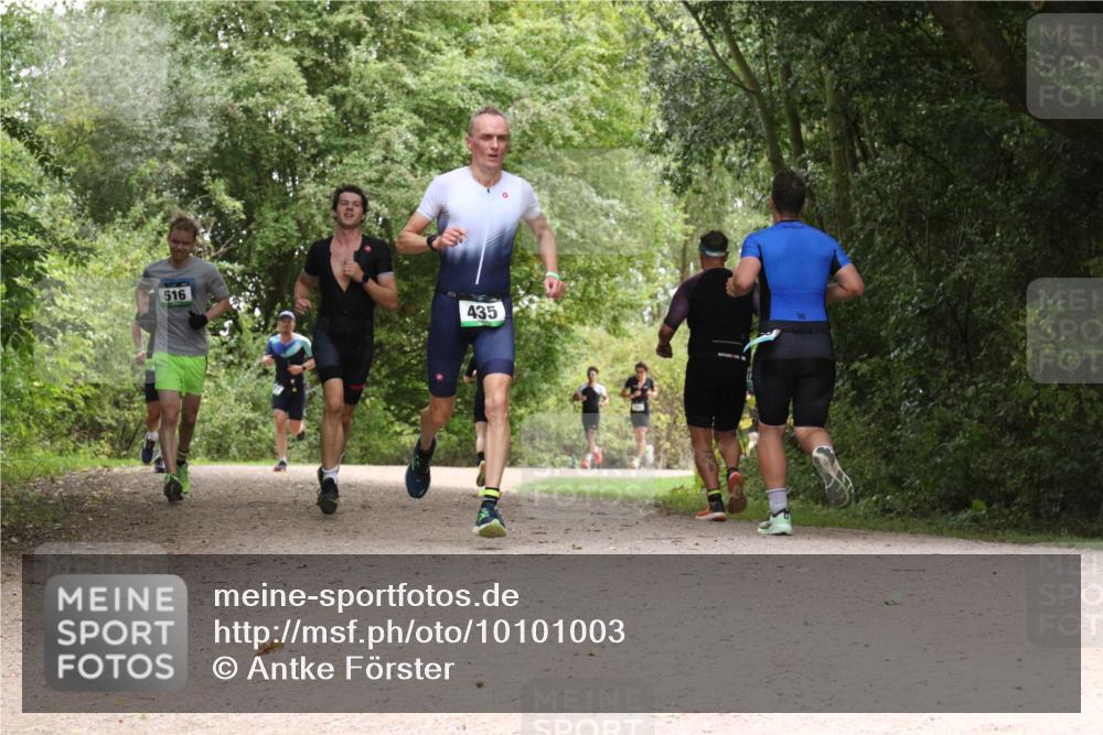 30.08.2026 - Elbe Triathlon Hamburg Antke Förster http://msf.ph/oto/10101003 30.08.2026 11:14:51 Laufen 516, 435 meine-sportfotos.de