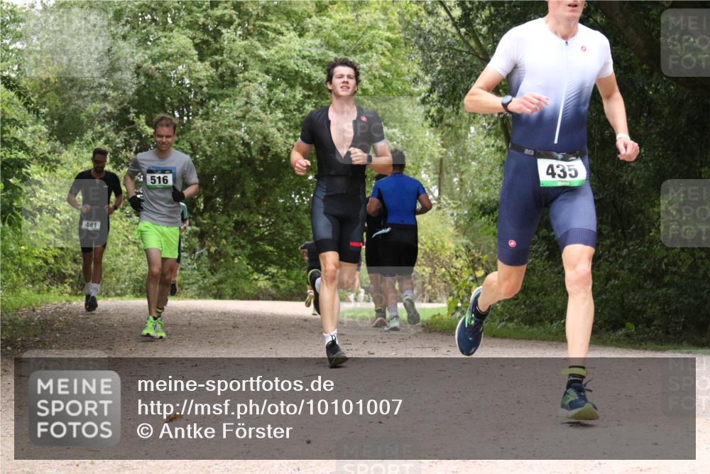 30.08.2026 - Elbe Triathlon Hamburg Antke Förster http://msf.ph/oto/10101007 30.08.2026 11:14:53 Laufen 441, 516, 435 meine-sportfotos.de