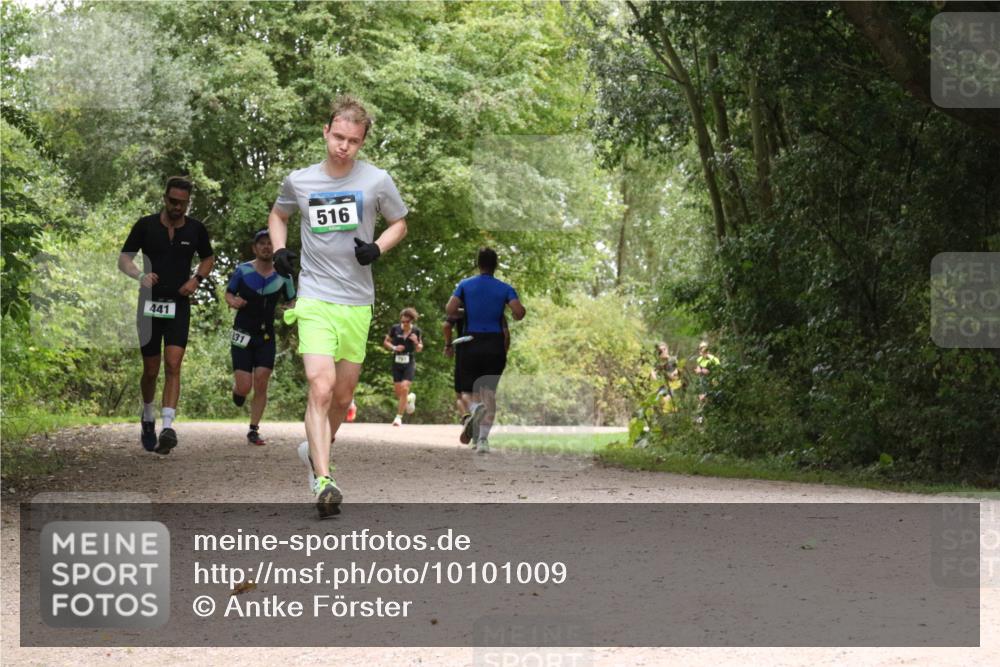 30.08.2026 - Elbe Triathlon Hamburg Antke Förster http://msf.ph/oto/10101009 30.08.2026 11:14:54 Laufen 441, 31, 516 meine-sportfotos.de