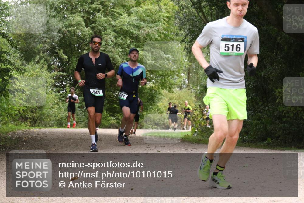 30.08.2026 - Elbe Triathlon Hamburg Antke Förster http://msf.ph/oto/10101015 30.08.2026 11:14:56 Laufen 441, 631, 516 meine-sportfotos.de