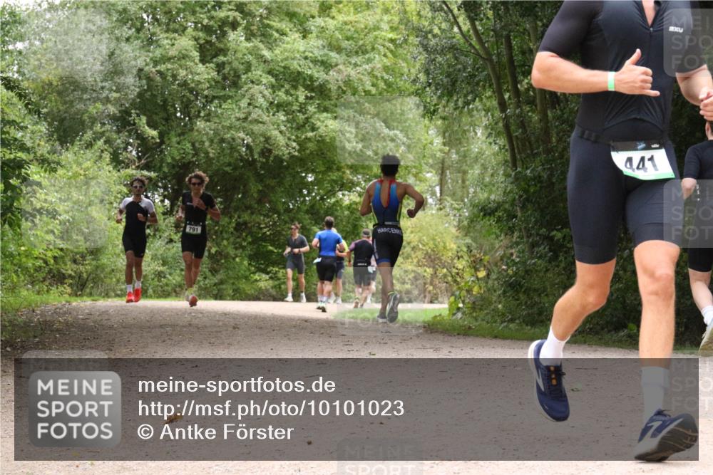 30.08.2026 - Elbe Triathlon Hamburg Antke Förster http://msf.ph/oto/10101023 30.08.2026 11:14:59 Laufen 791, 441, 2 meine-sportfotos.de