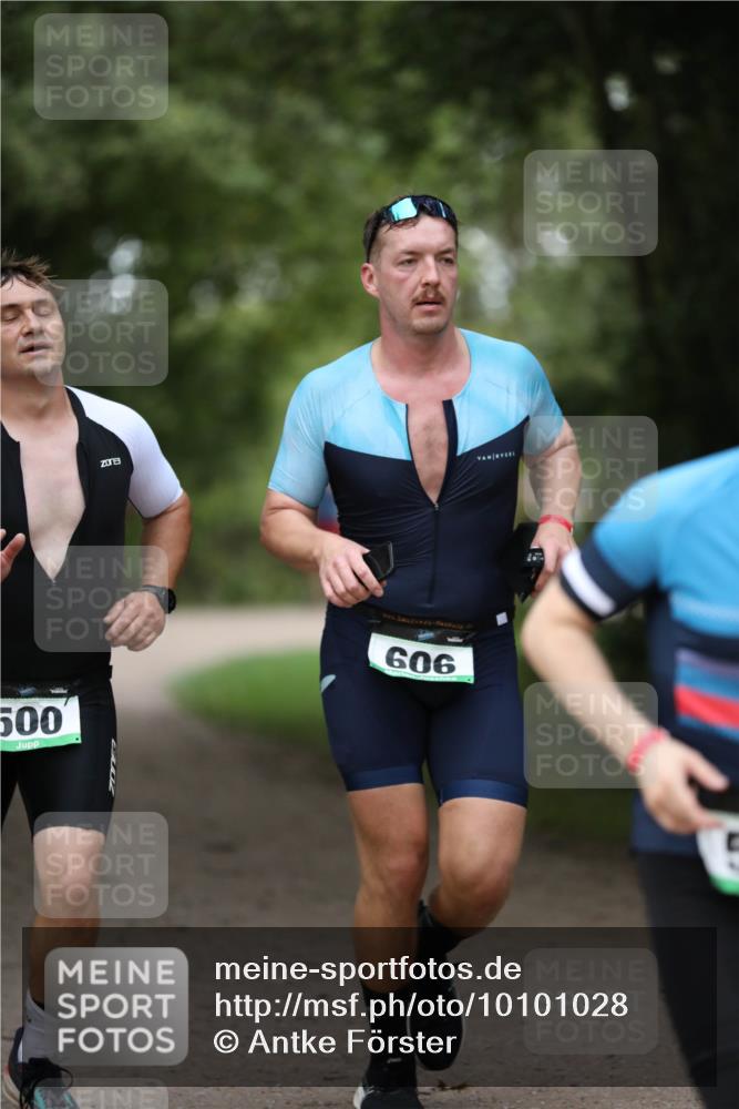30.08.2026 - Elbe Triathlon Hamburg Antke Förster http://msf.ph/oto/10101028 30.08.2026 11:11:56 Laufen 500, 606 meine-sportfotos.de