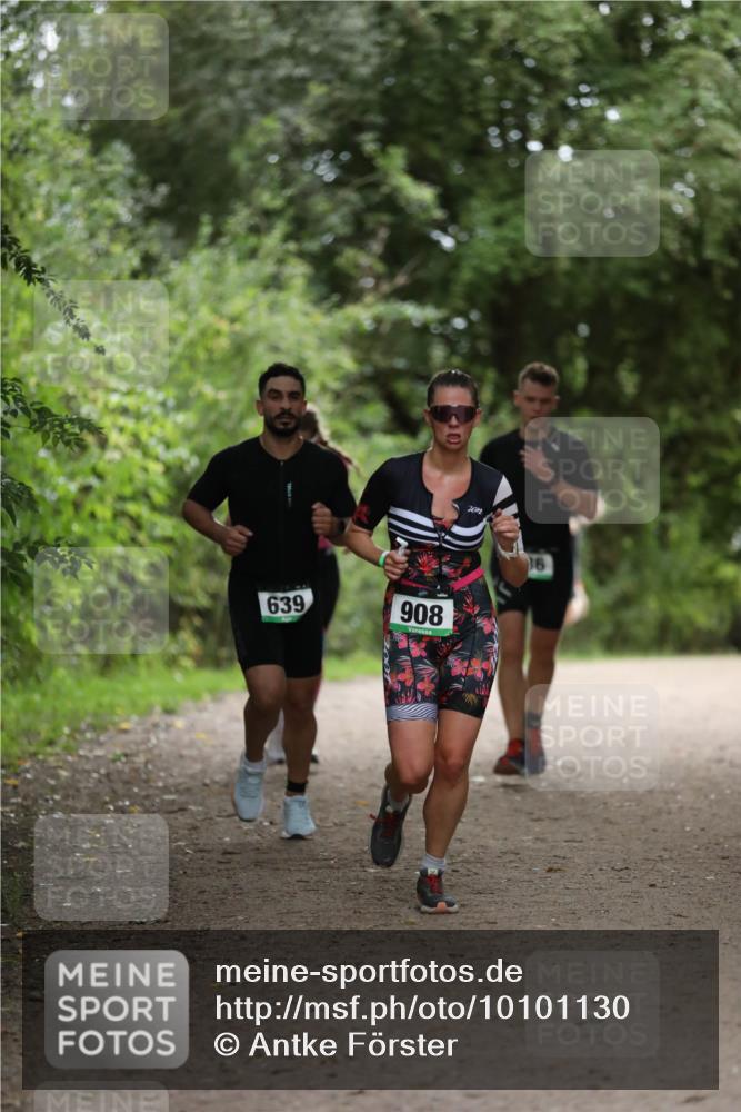 30.08.2026 - Elbe Triathlon Hamburg Antke Förster http://msf.ph/oto/10101130 30.08.2026 11:12:54 Laufen 639, 908, 16 meine-sportfotos.de