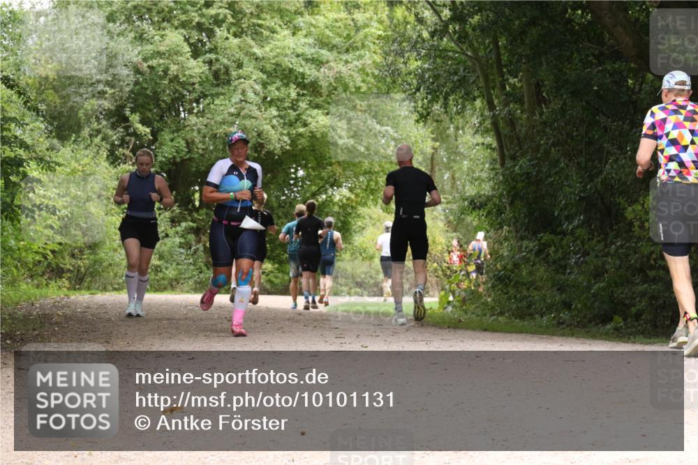 30.08.2026 - Elbe Triathlon Hamburg Antke Förster http://msf.ph/oto/10101131 30.08.2026 11:15:55 Laufen  meine-sportfotos.de