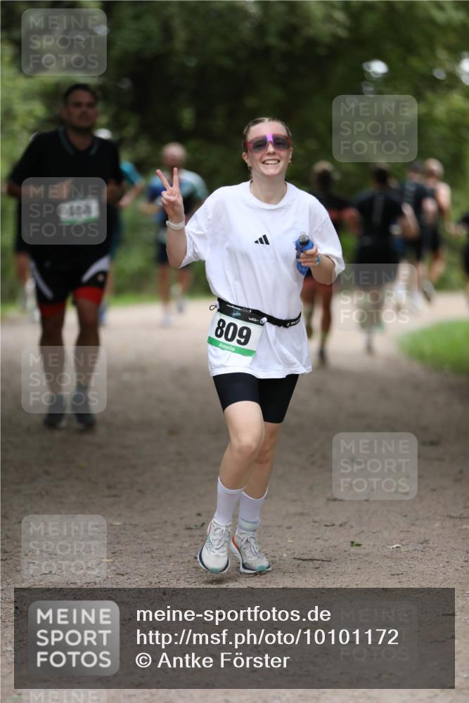 30.08.2026 - Elbe Triathlon Hamburg Antke Förster http://msf.ph/oto/10101172 30.08.2026 11:13:19 Laufen 809 meine-sportfotos.de