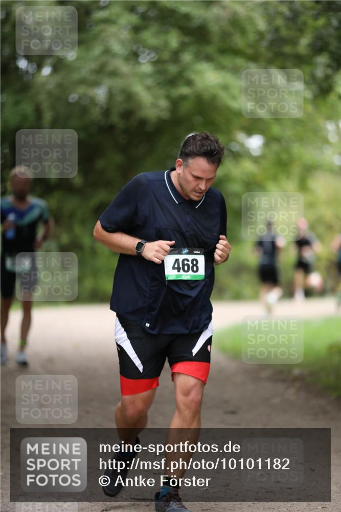 30.08.2026 - Elbe Triathlon Hamburg Antke Förster http://msf.ph/oto/10101182 30.08.2026 11:13:23 Laufen 468 meine-sportfotos.de