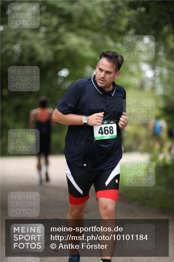 30.08.2026 - Elbe Triathlon Hamburg Antke Förster http://msf.ph/oto/10101184 30.08.2026 11:13:23 Laufen 468 meine-sportfotos.de