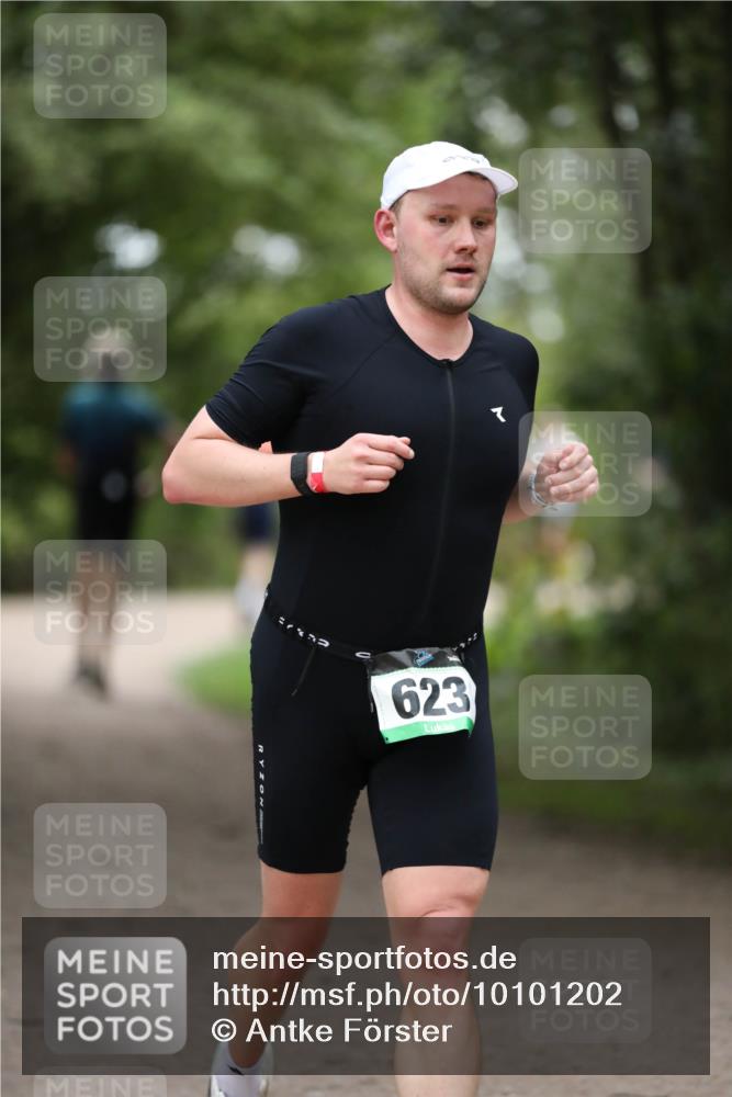 30.08.2026 - Elbe Triathlon Hamburg Antke Förster http://msf.ph/oto/10101202 30.08.2026 11:13:30 Laufen 623 meine-sportfotos.de