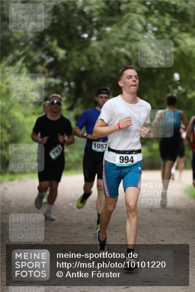 30.08.2026 - Elbe Triathlon Hamburg Antke Förster http://msf.ph/oto/10101220 30.08.2026 11:13:42 Laufen 793, 1057, 994 meine-sportfotos.de