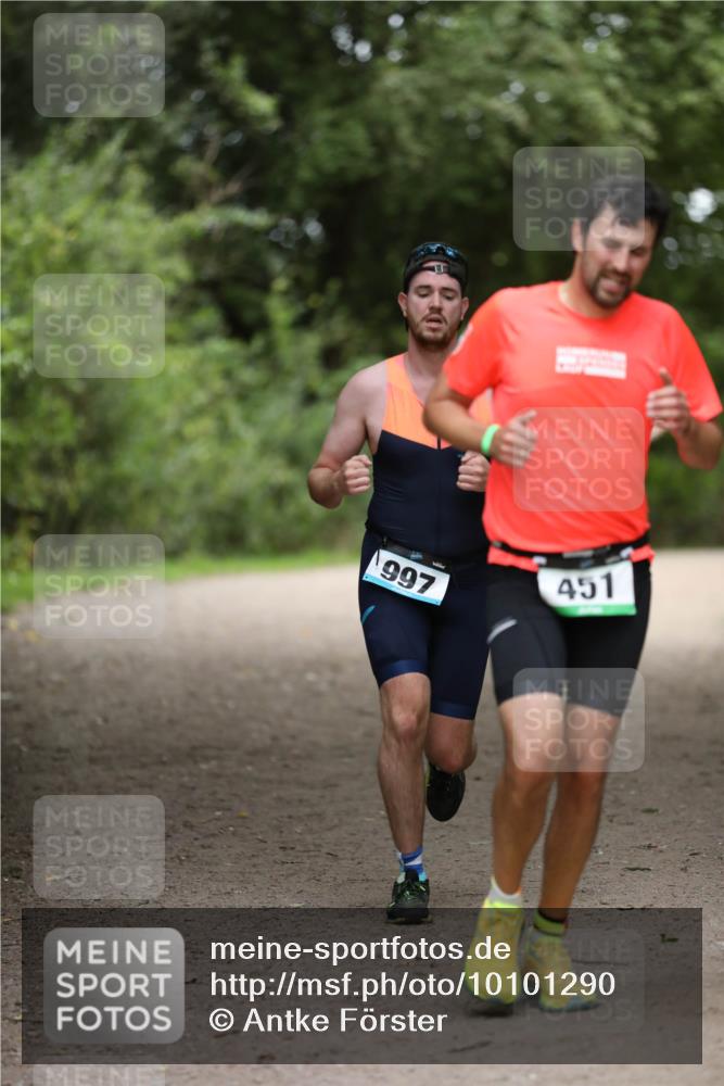 30.08.2026 - Elbe Triathlon Hamburg Antke Förster http://msf.ph/oto/10101290 30.08.2026 11:14:30 Laufen 997, 451 meine-sportfotos.de