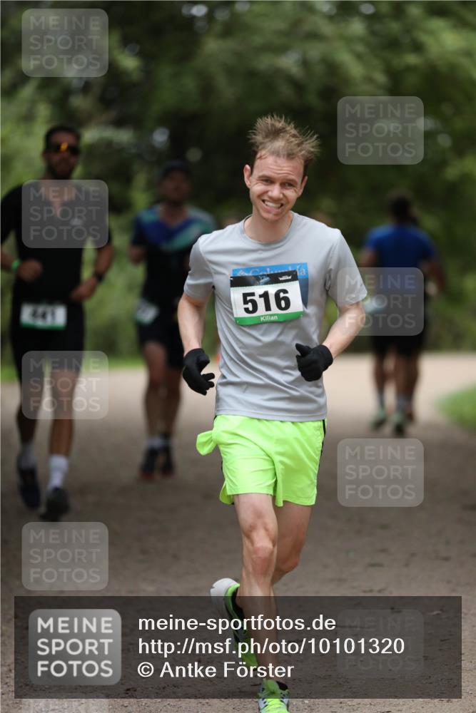 30.08.2026 - Elbe Triathlon Hamburg Antke Förster http://msf.ph/oto/10101320 30.08.2026 11:14:55 Laufen 441, 516 meine-sportfotos.de