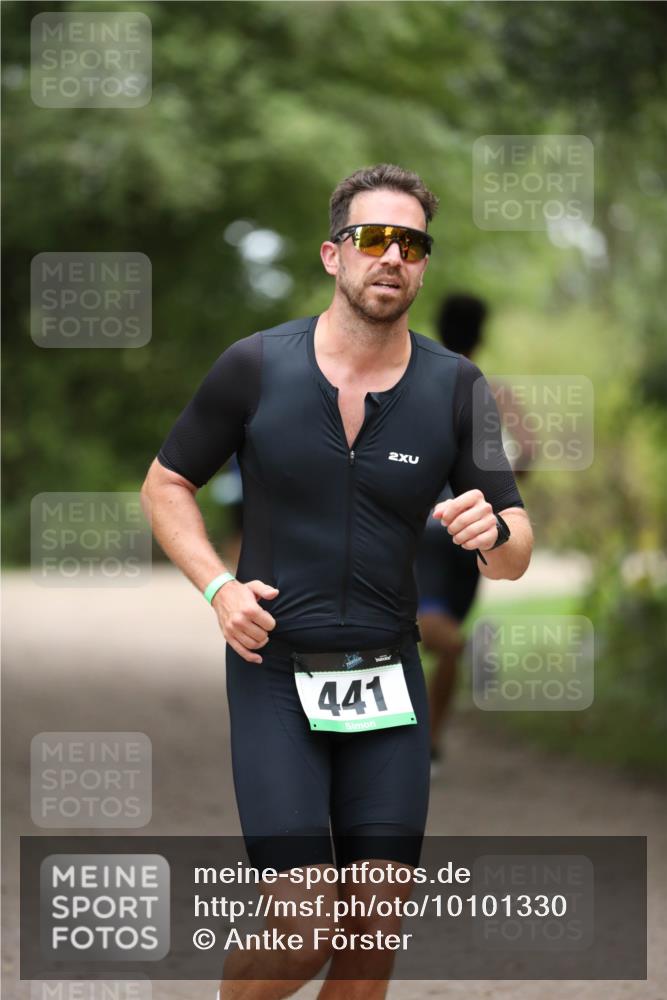 30.08.2026 - Elbe Triathlon Hamburg Antke Förster http://msf.ph/oto/10101330 30.08.2026 11:14:59 Laufen 2, 441 meine-sportfotos.de