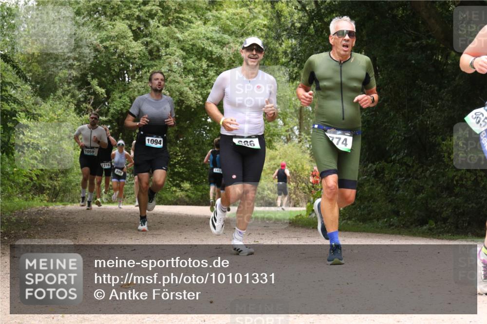 30.08.2026 - Elbe Triathlon Hamburg Antke Förster http://msf.ph/oto/10101331 30.08.2026 11:18:15 Laufen 1059, 1216, 808, 1094, 1452, 536, 74, 365 meine-sportfotos.de