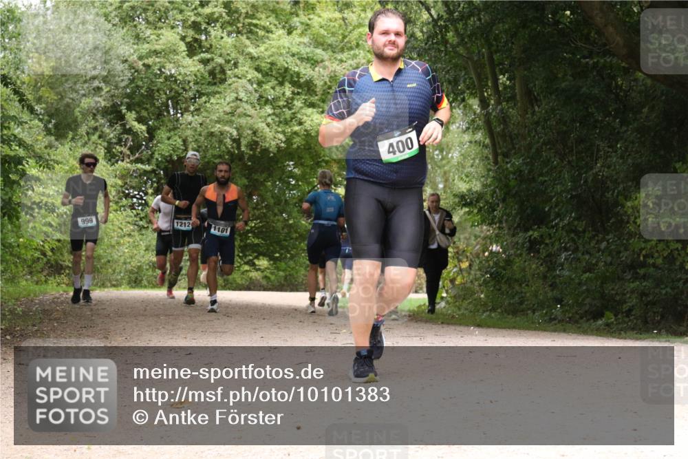 30.08.2026 - Elbe Triathlon Hamburg Antke Förster http://msf.ph/oto/10101383 30.08.2026 11:18:46 Laufen 999, 1212, 1101, 400 meine-sportfotos.de