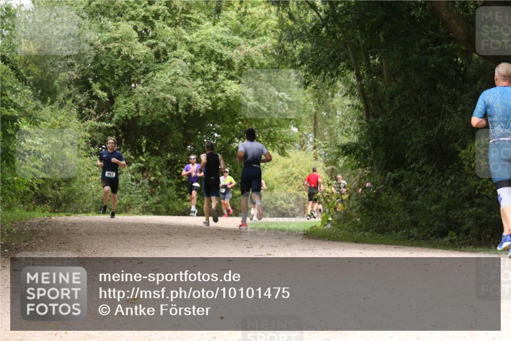 30.08.2026 - Elbe Triathlon Hamburg Antke Förster http://msf.ph/oto/10101475 30.08.2026 11:19:37 Laufen 991 meine-sportfotos.de