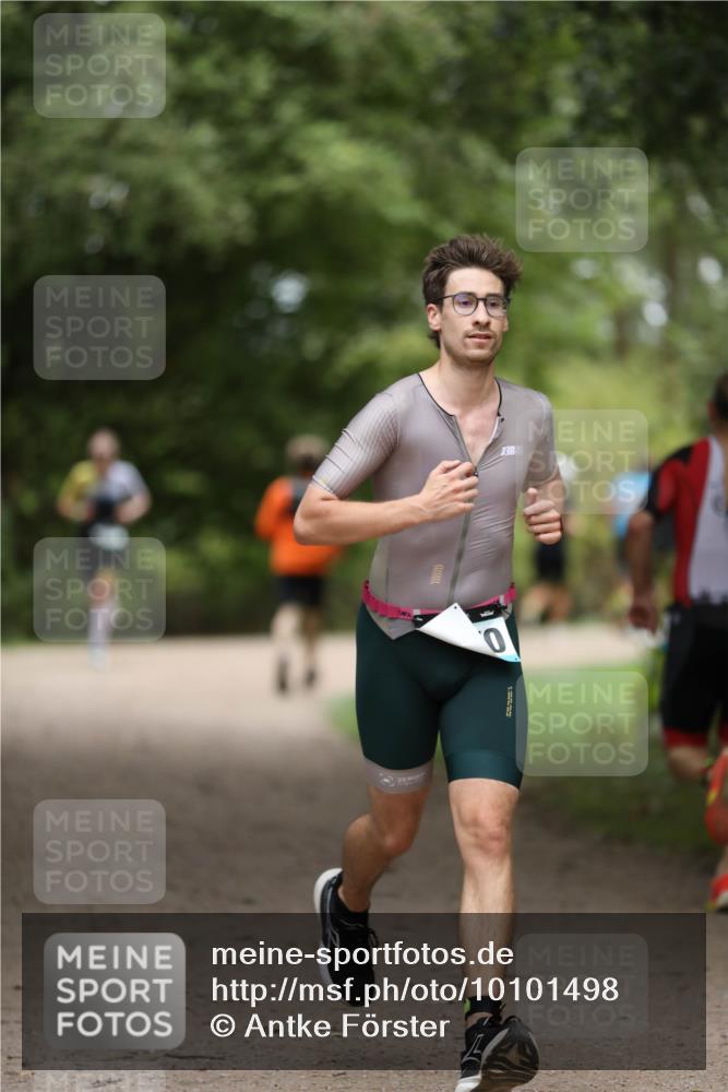 30.08.2026 - Elbe Triathlon Hamburg Antke Förster http://msf.ph/oto/10101498 30.08.2026 11:16:46 Laufen 0 meine-sportfotos.de