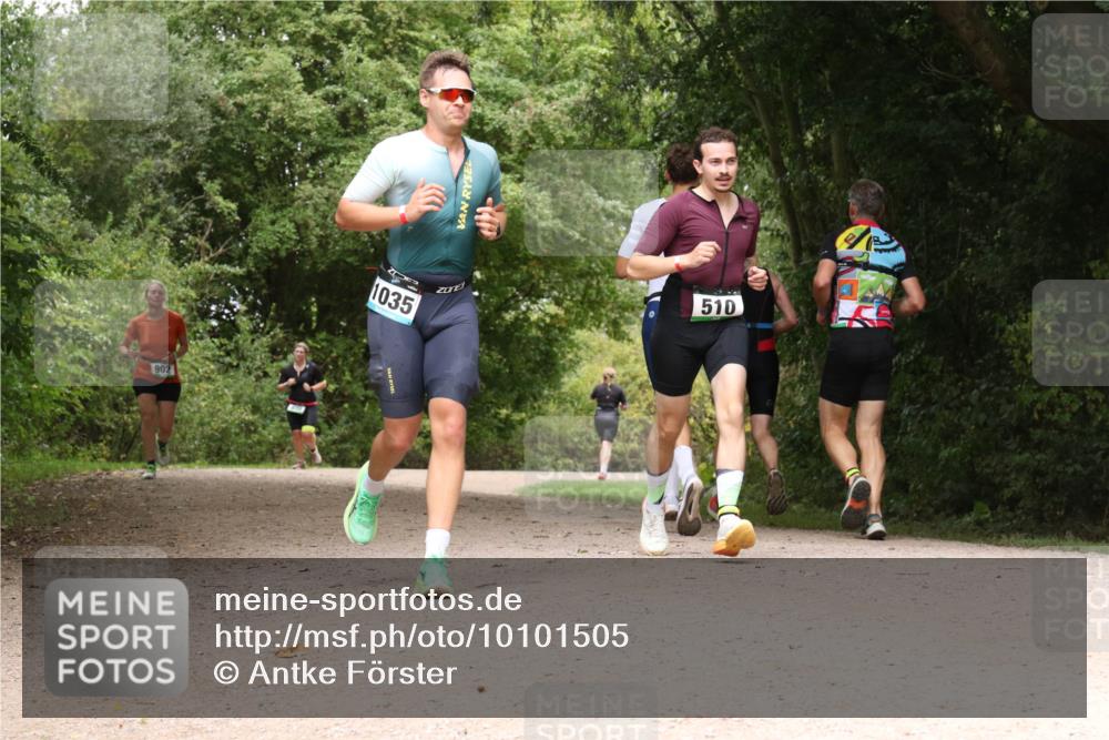 30.08.2026 - Elbe Triathlon Hamburg Antke Förster http://msf.ph/oto/10101505 30.08.2026 11:19:57 Laufen 902, 1035, 510 meine-sportfotos.de