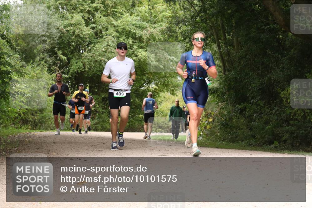 30.08.2026 - Elbe Triathlon Hamburg Antke Förster http://msf.ph/oto/10101575 30.08.2026 11:20:43 Laufen 596, 403 meine-sportfotos.de