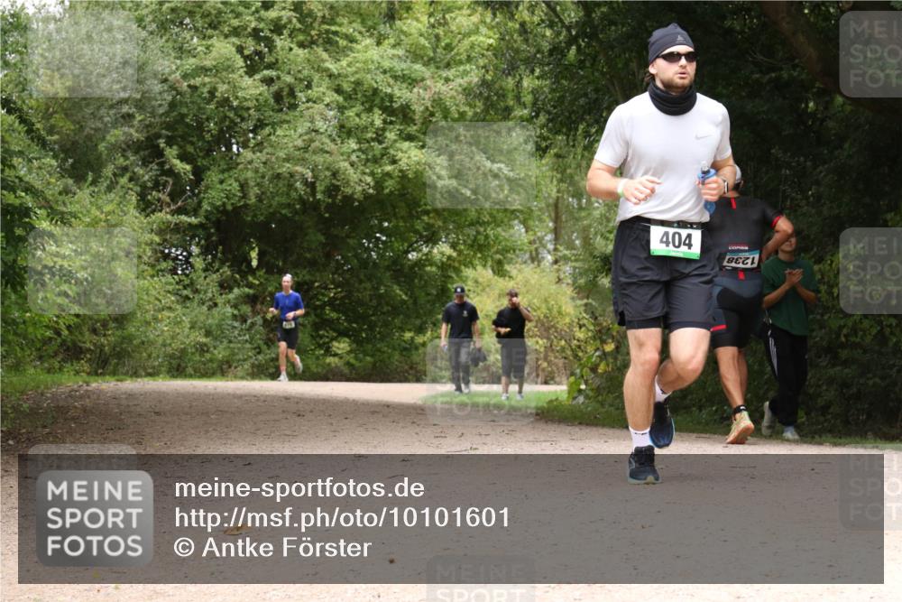 30.08.2026 - Elbe Triathlon Hamburg Antke Förster http://msf.ph/oto/10101601 30.08.2026 11:20:56 Laufen 404, 1238 meine-sportfotos.de