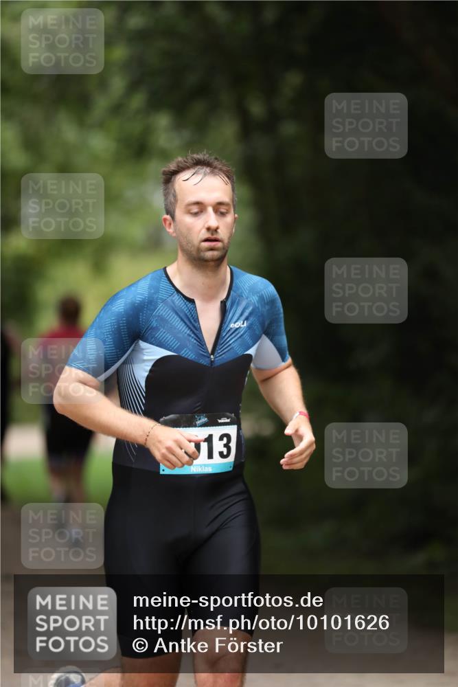 30.08.2026 - Elbe Triathlon Hamburg Antke Förster http://msf.ph/oto/10101626 30.08.2026 11:18:08 Laufen 13 meine-sportfotos.de