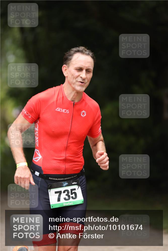 30.08.2026 - Elbe Triathlon Hamburg Antke Förster http://msf.ph/oto/10101674 30.08.2026 11:18:33 Laufen 735 meine-sportfotos.de