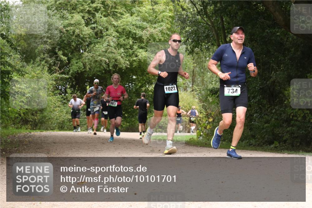 30.08.2026 - Elbe Triathlon Hamburg Antke Förster http://msf.ph/oto/10101701 30.08.2026 11:21:54 Laufen 1022, 734, 883 meine-sportfotos.de