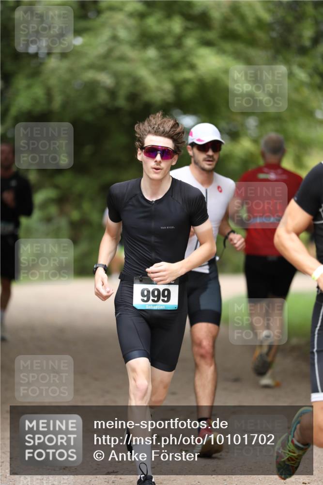 30.08.2026 - Elbe Triathlon Hamburg Antke Förster http://msf.ph/oto/10101702 30.08.2026 11:18:51 Laufen 999 meine-sportfotos.de