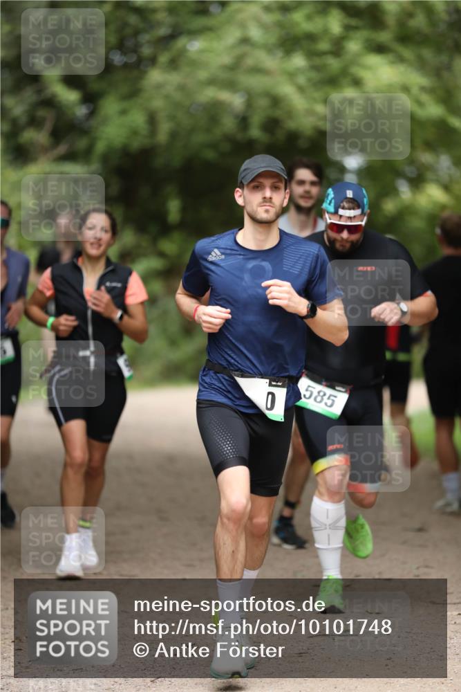 30.08.2026 - Elbe Triathlon Hamburg Antke Förster http://msf.ph/oto/10101748 30.08.2026 11:19:14 Laufen 0, 585, 272 meine-sportfotos.de