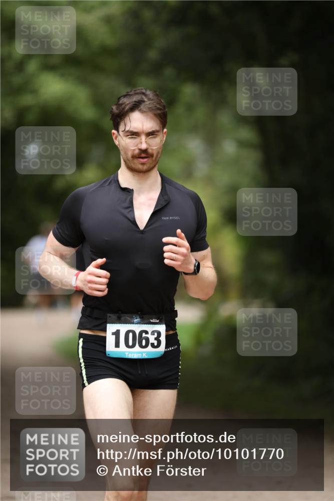 30.08.2026 - Elbe Triathlon Hamburg Antke Förster http://msf.ph/oto/10101770 30.08.2026 11:19:22 Laufen 1063 meine-sportfotos.de
