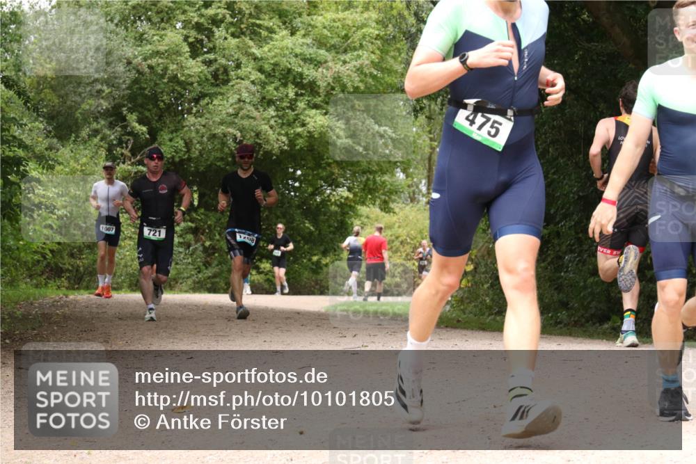 30.08.2026 - Elbe Triathlon Hamburg Antke Förster http://msf.ph/oto/10101805 30.08.2026 11:22:39 Laufen 20, 1007, 721, 475 meine-sportfotos.de