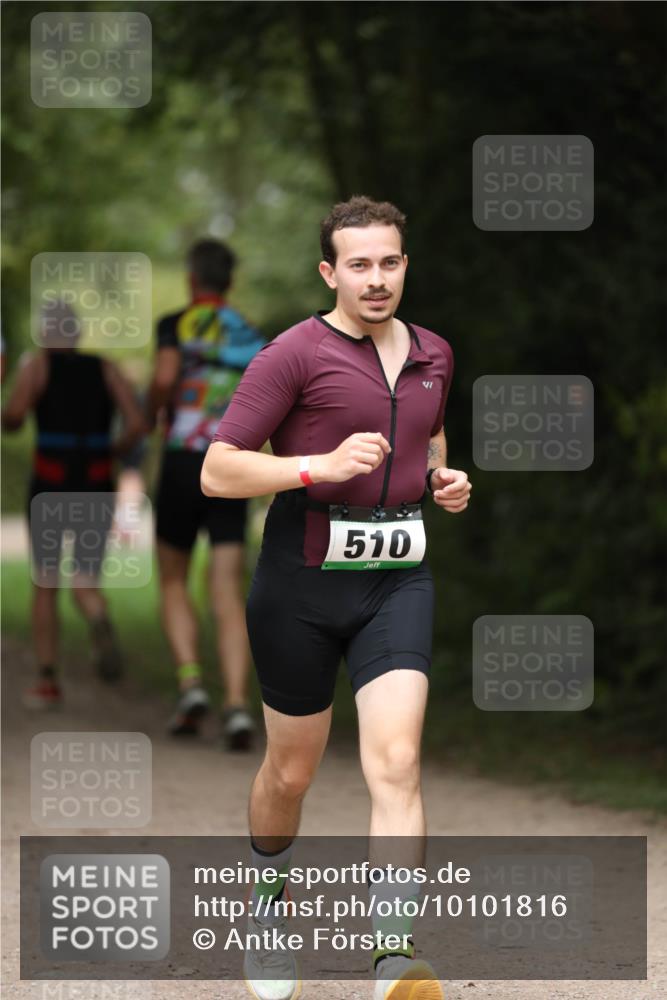 30.08.2026 - Elbe Triathlon Hamburg Antke Förster http://msf.ph/oto/10101816 30.08.2026 11:19:58 Laufen 510 meine-sportfotos.de
