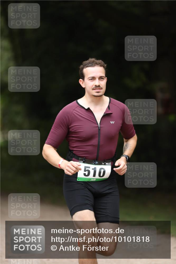 30.08.2026 - Elbe Triathlon Hamburg Antke Förster http://msf.ph/oto/10101818 30.08.2026 11:19:58 Laufen 100, 510 meine-sportfotos.de