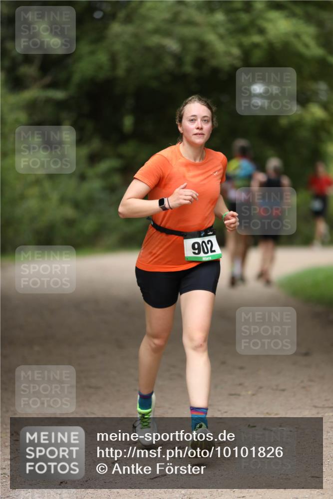 30.08.2026 - Elbe Triathlon Hamburg Antke Förster http://msf.ph/oto/10101826 30.08.2026 11:20:03 Laufen 902 meine-sportfotos.de
