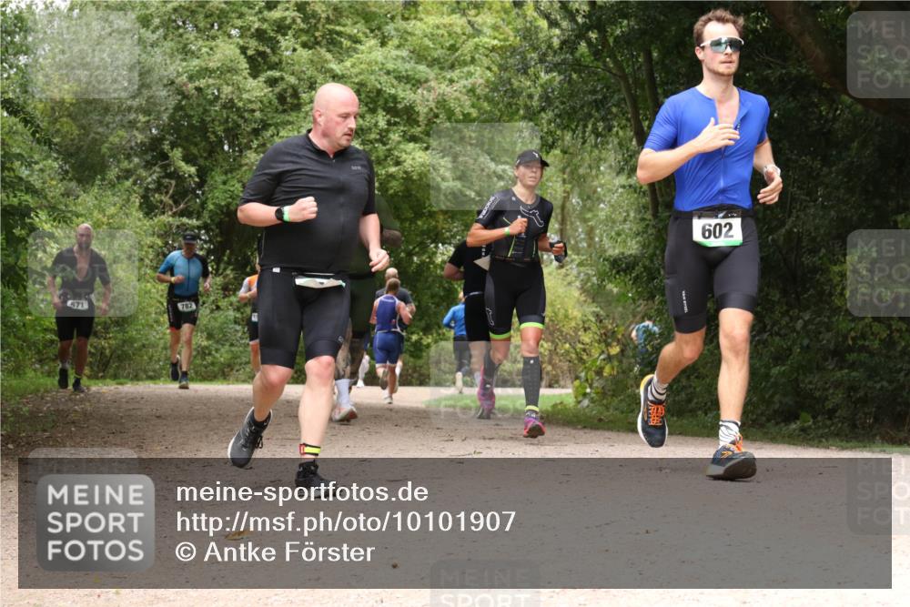 30.08.2026 - Elbe Triathlon Hamburg Antke Förster http://msf.ph/oto/10101907 30.08.2026 11:23:35 Laufen 571, 782, 602 meine-sportfotos.de