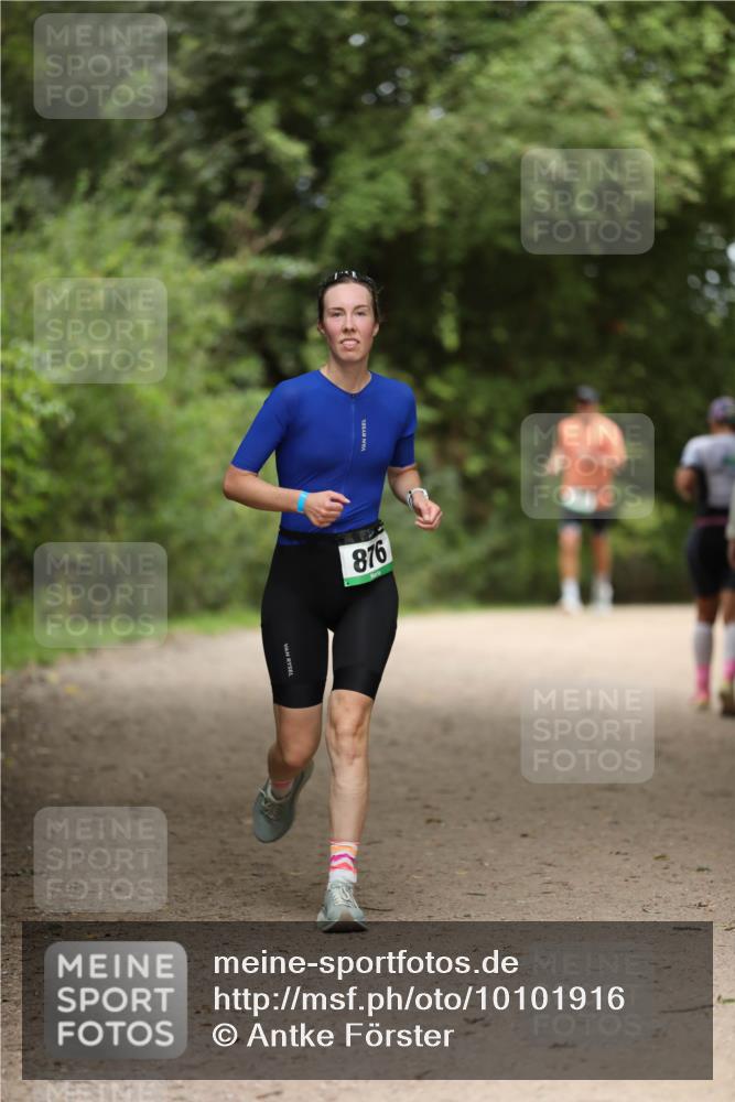 30.08.2026 - Elbe Triathlon Hamburg Antke Förster http://msf.ph/oto/10101916 30.08.2026 11:21:05 Laufen 876 meine-sportfotos.de