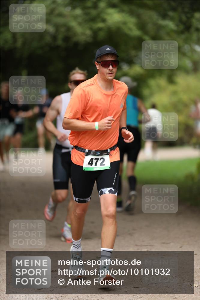 30.08.2026 - Elbe Triathlon Hamburg Antke Förster http://msf.ph/oto/10101932 30.08.2026 11:21:18 Laufen 472 meine-sportfotos.de