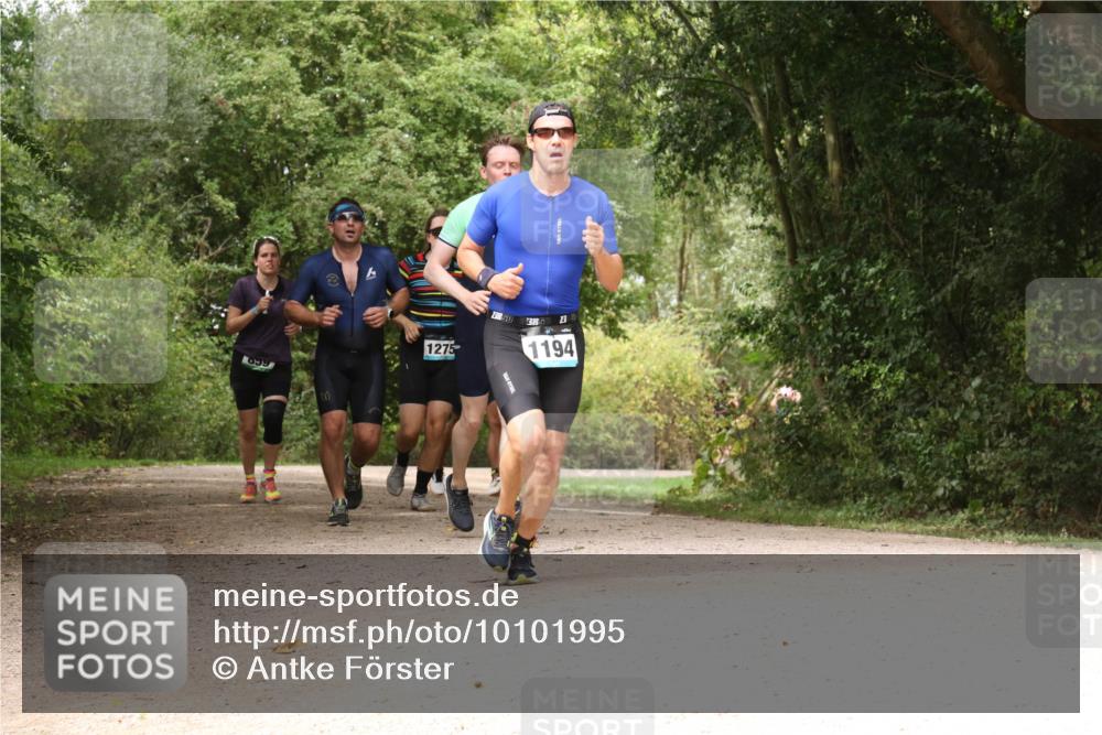30.08.2026 - Elbe Triathlon Hamburg Antke Förster http://msf.ph/oto/10101995 30.08.2026 11:24:38 Laufen 1275, 23, 1194 meine-sportfotos.de