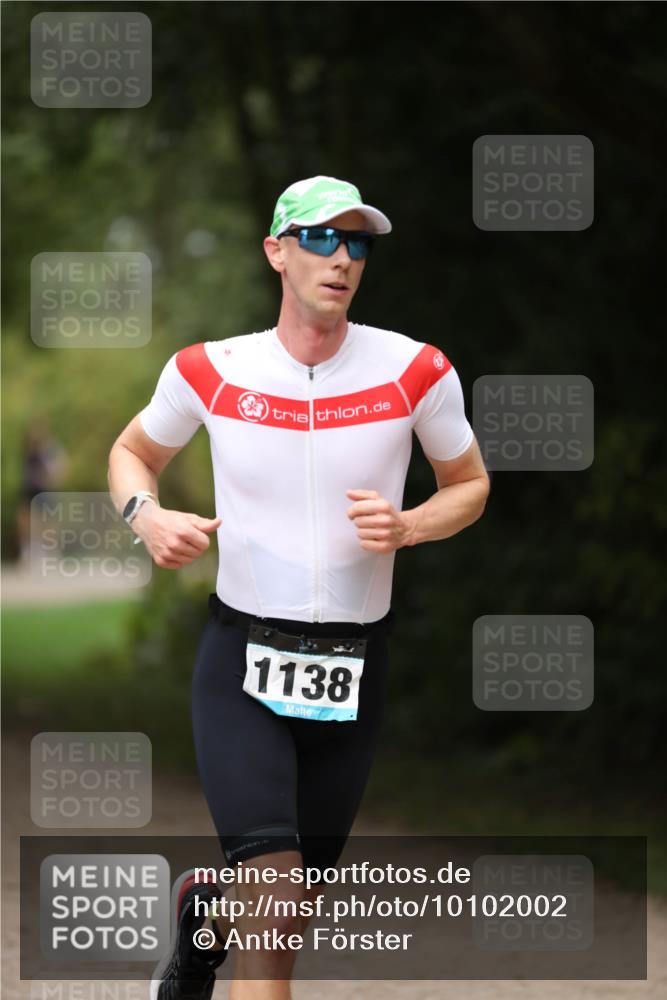 30.08.2026 - Elbe Triathlon Hamburg Antke Förster http://msf.ph/oto/10102002 30.08.2026 11:21:50 Laufen 1138 meine-sportfotos.de