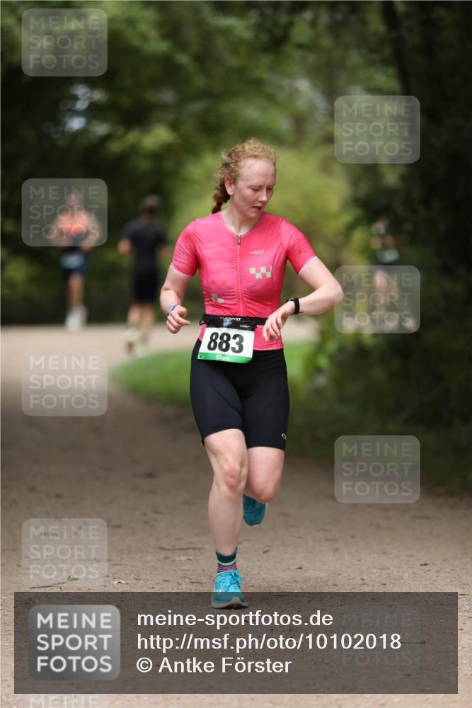 30.08.2026 - Elbe Triathlon Hamburg Antke Förster http://msf.ph/oto/10102018 30.08.2026 11:21:57 Laufen 883 meine-sportfotos.de