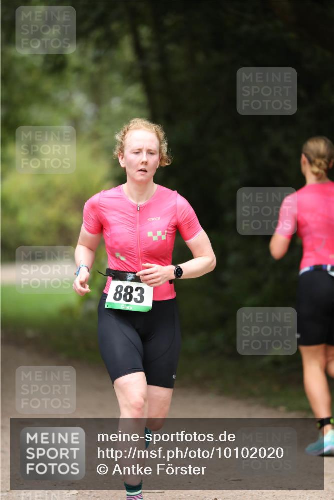 30.08.2026 - Elbe Triathlon Hamburg Antke Förster http://msf.ph/oto/10102020 30.08.2026 11:21:57 Laufen 883, 2 meine-sportfotos.de
