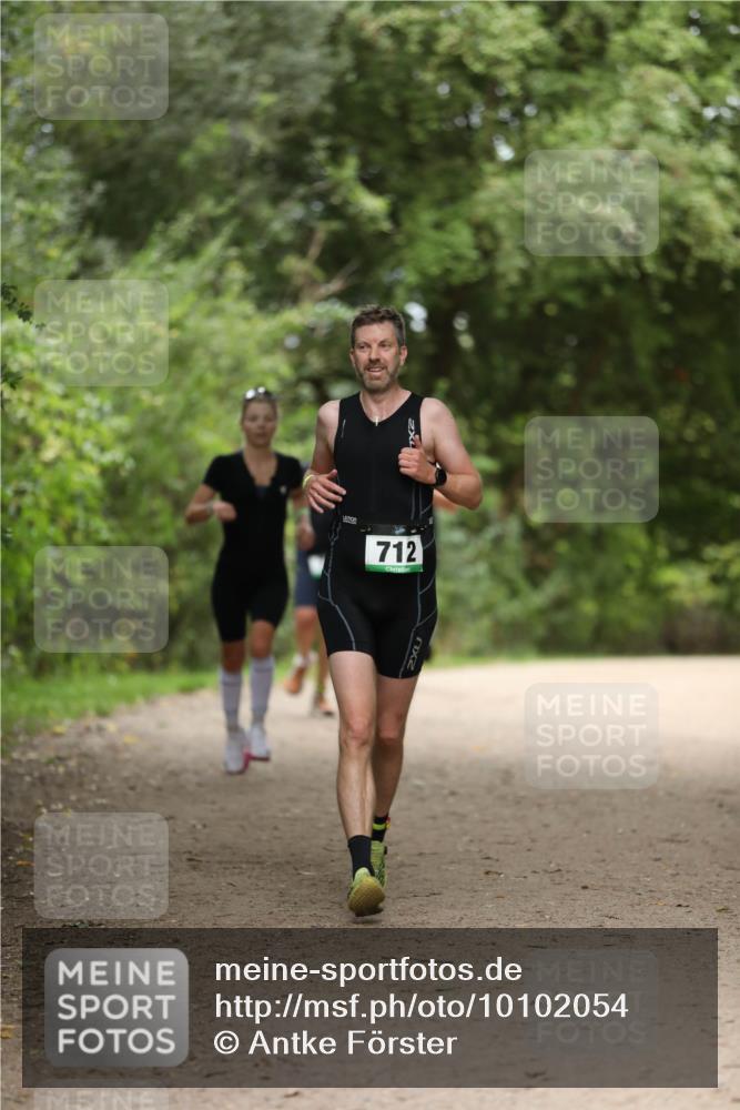 30.08.2026 - Elbe Triathlon Hamburg Antke Förster http://msf.ph/oto/10102054 30.08.2026 11:22:13 Laufen 712 meine-sportfotos.de